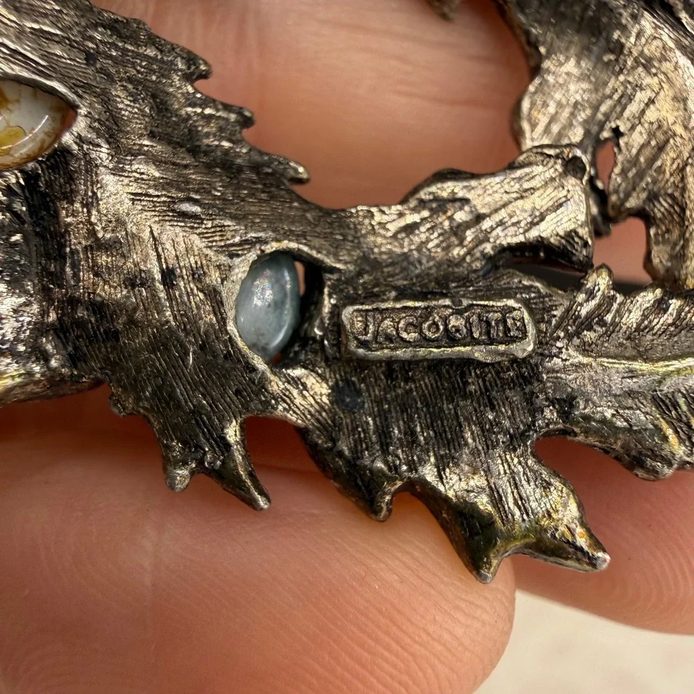 Vintage Jacobite Brooch Silver Tone Scottish Thistle Wreath Multicolor Stone